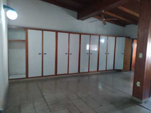 casa en venta, calle 198 e/ 46 y 47